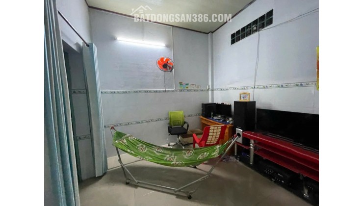 Giảm 400tr! Nhà SHR HXT 214m2 – Tân Hiệp 18 Hóc Môn SS